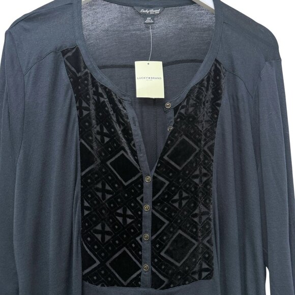 LUCKY BRAND Tunic Top Plus Size 2X Black Velvet Stretch Rayon Womens Evening NWT - Picture 3 of 14